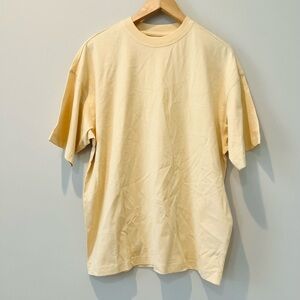 H&M Men’s Oversized Fit Tee Size S Pale Yellow